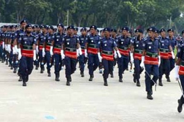 ১০ হাজার পুলিশ কনস্টেবল নিয়োগ বিজ্ঞপ্তি প্রকাশ