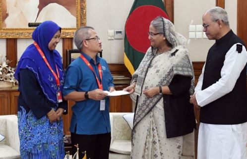 ৮ প্রতিষ্ঠানকে ১৪০ কোটি টাকা অনুদান দিলেন প্রধানমন্ত্রী