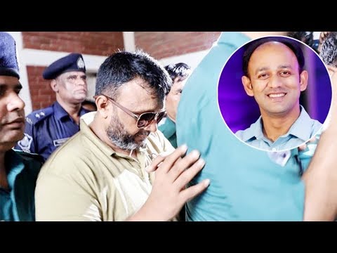 ‘প্রধানমন্ত্রীর নজরে আসতে মামলা করেন ব্যারিস্টার সুমন’