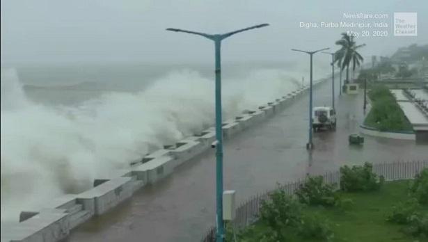 সন্ধ্যার আগেই যেসব এলাকায় তাণ্ডব চালাবে আম্পান