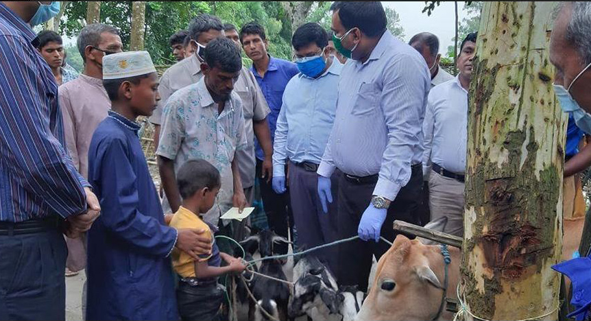 শিশু রহিমুল্লাহ’র পাশে দাড়ালেন ডিসি