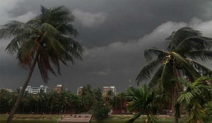 ঝড় বৃষ্টি নিয়ে দু:সংবাদ দিলো আবহাওয়া অফিস