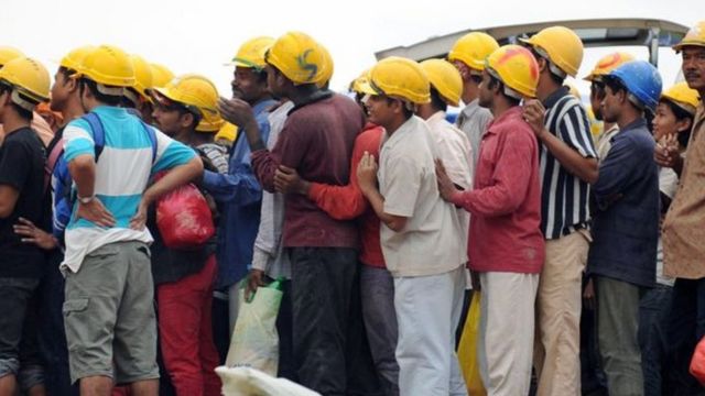 রেমিট্যান্স যোদ্ধা প্রবাসীদের জন্য বিশাল বড় সুযোগ পাবেন বোনাস