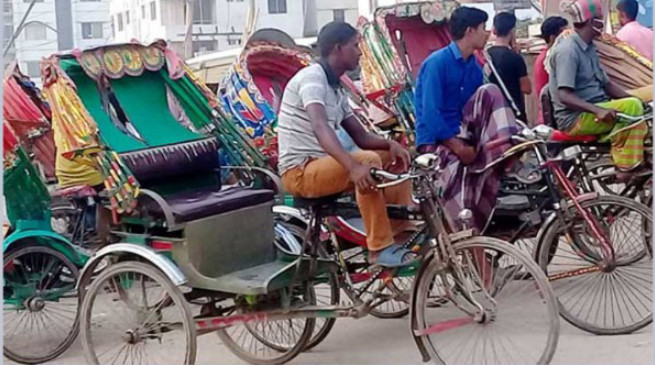 এইমাত্র পাওয়া : বন্ধ হয়ে যাচ্ছে ব্যাটারিচালিত অটোরিকশা