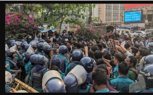 পদযাত্রায় পুলিশের বাধা, স্বরাষ্ট্র উপদেষ্টার পদত্যাগ দাবি