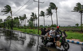 দুপুরের মধ্যে যেসব অঞ্চলে ঝড় বয়ে যেতে পারে